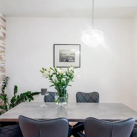 Montesa With Free Parking And Balcony *