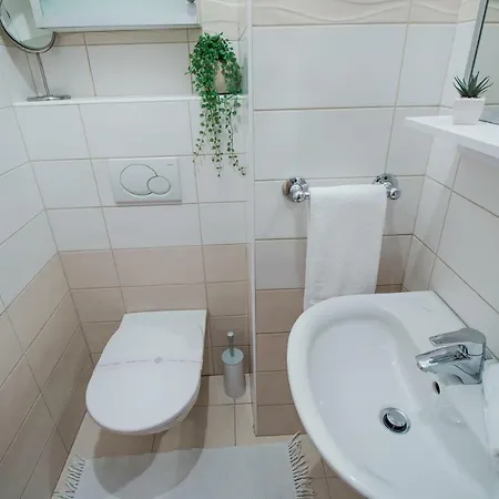 Montesa With Free Parking And Balcony Daire