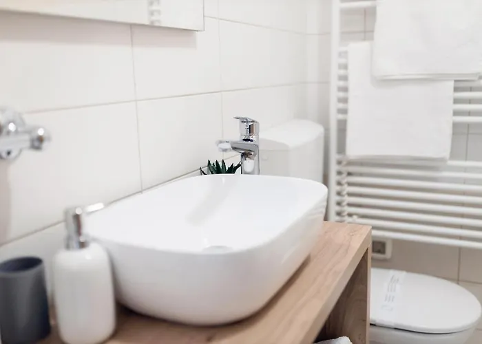 Montesa With Free Parking And Balcony 公寓