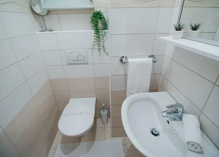 Montesa With Free Parking And Balcony 公寓