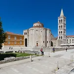 Montesa With Free Parking And Balcony * Zadar