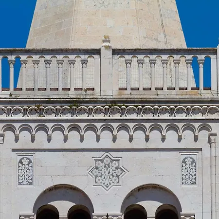 Montesa With Free Parking And Balcony Zadar